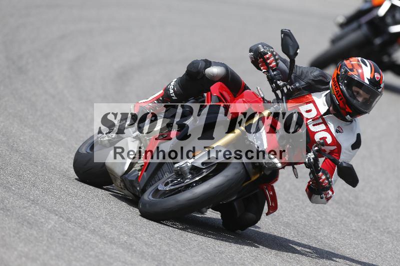 /27 12.06.2025 Ducati Schweiz Trackday Warmup  ADR/gruen-vert/ohne